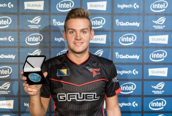 涉赌选手可能要重回LPL，这样的选手战队是否该接盘